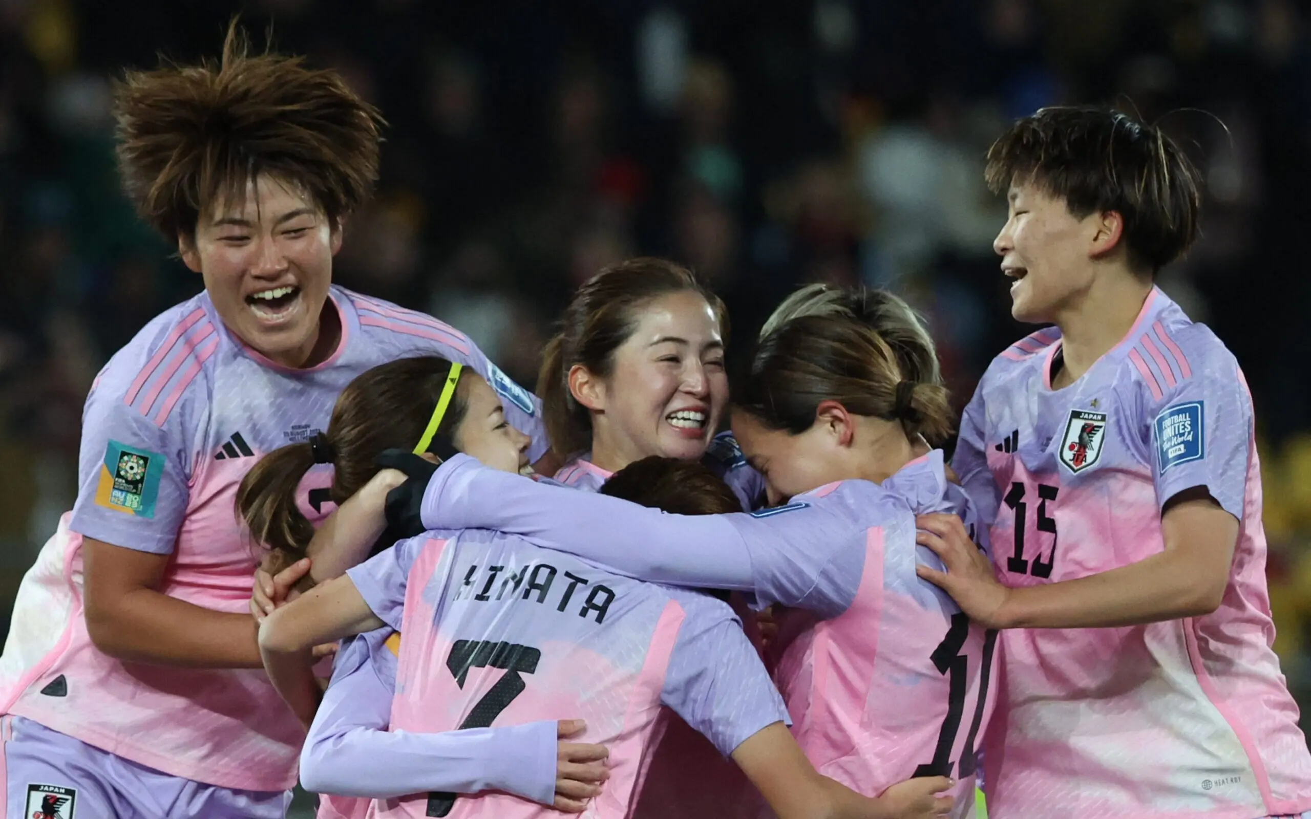 Japão e Suécia estão invictas e decidem a vaga nas semifinais da Copa do Mundo