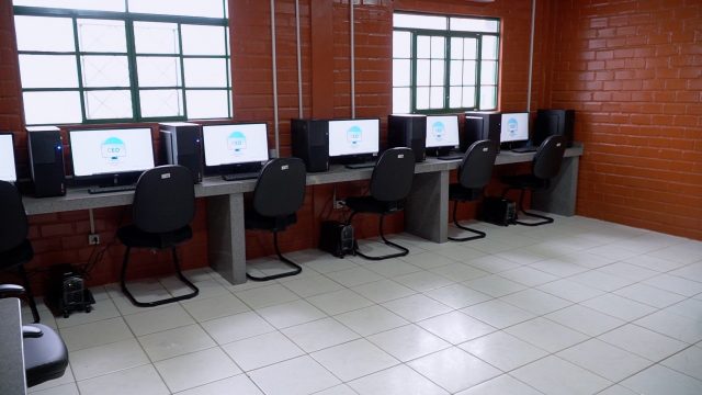 Centro de Empoderamento Digital vai capacitar 280 jovens em informática