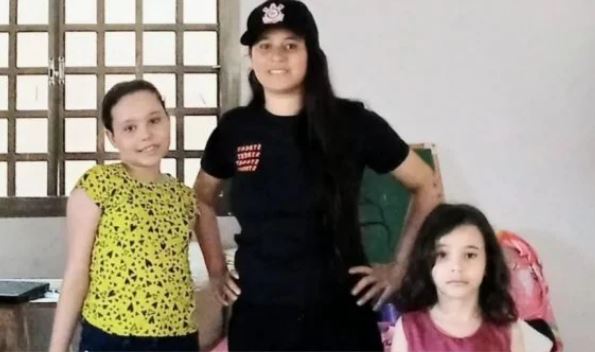 Mãe que torturou e matou filhas pode pegar até 100 anos de prisão