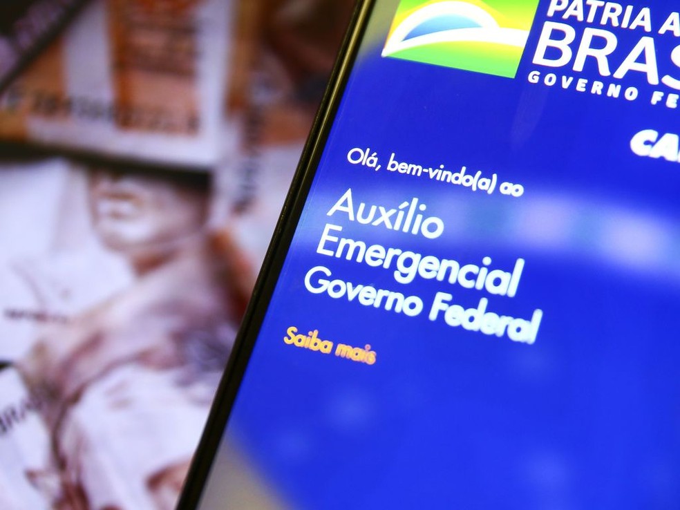 uxílio emergencial: Caixa paga última parcela; veja calendário
