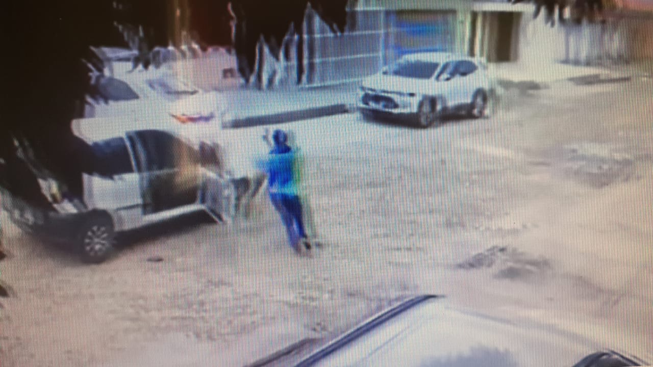 Criminosos levam R$ 7 mil de empresário durante assalto