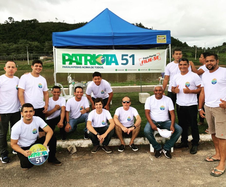 PATRIOTAS INOVAM E MONTAM TENDA PARA FILIAÇÃO