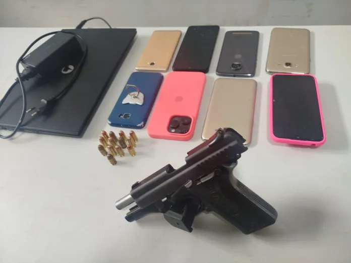 Polícia prende homem armado e recupera arma furtada de guarda municipal em Moju