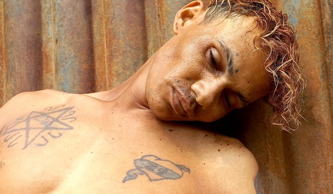 Policial No Nova Carajás, homem é encontrado morto com facada no peito