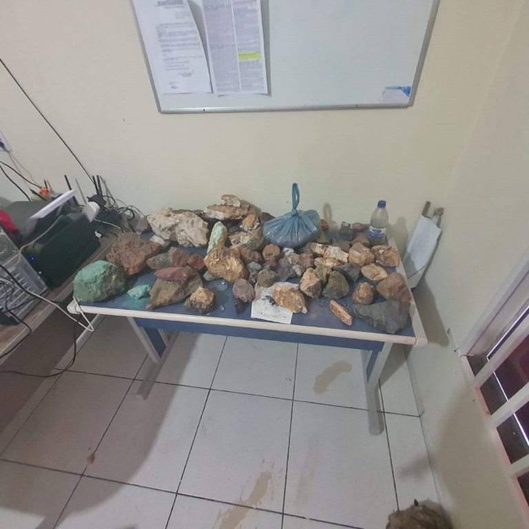 Exploração ilegal de ouro; PF desarticula quadrilha e bloqueia R$450 milhões de investigados