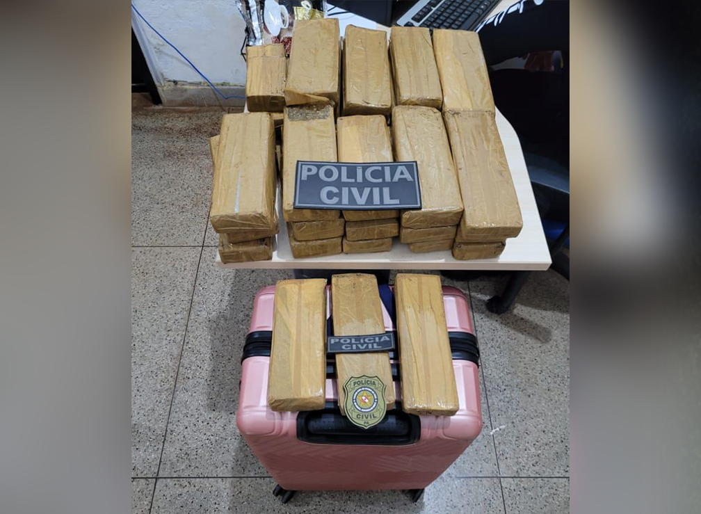 São Geraldo; Mulher é presa com 32 tabletes de maconha
