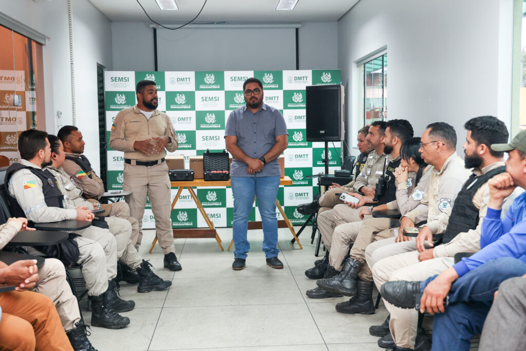 Segurança: agentes de trânsito de Parauapebas recebem armas de choque (Spark)