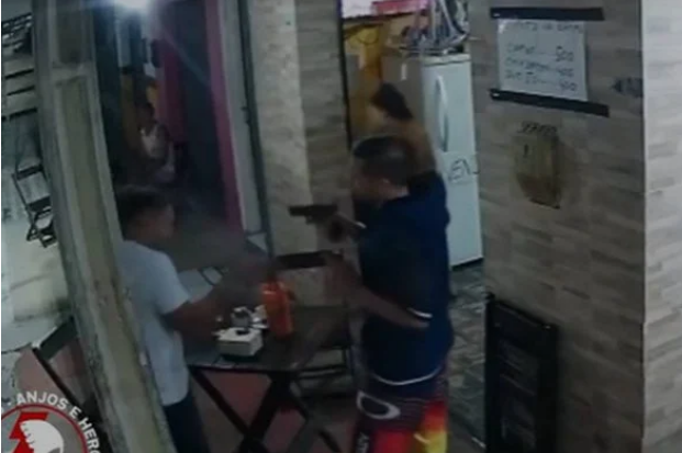 Policial penal é assassinado com a própria arma no RN