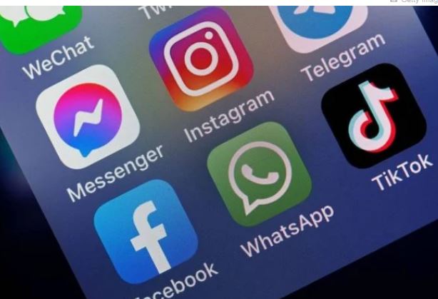 Governo pede a órgãos oficiais que ocultem redes sociais