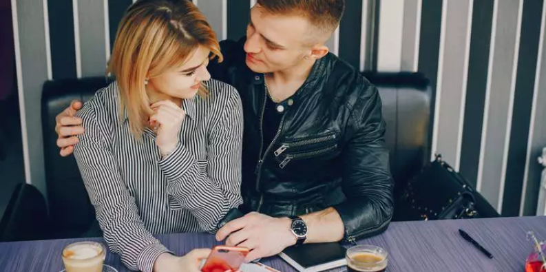 Popularidade de contratos de namoro atinge novo pico; Pará contribui com 11 registros