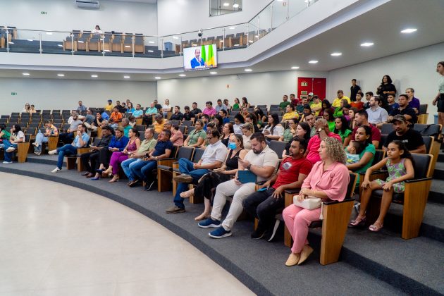 Prefeitura de Canaã dos Carajás apresenta avanços aos vereadores