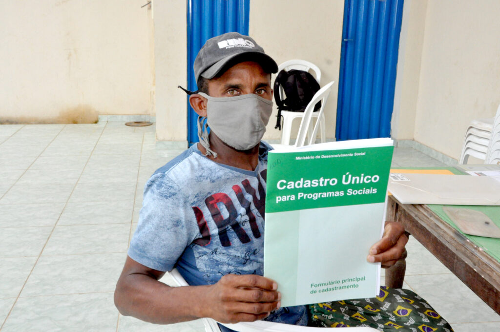 Central do Cadastro Único realiza ação com famílias do bairro Nova Carajás
