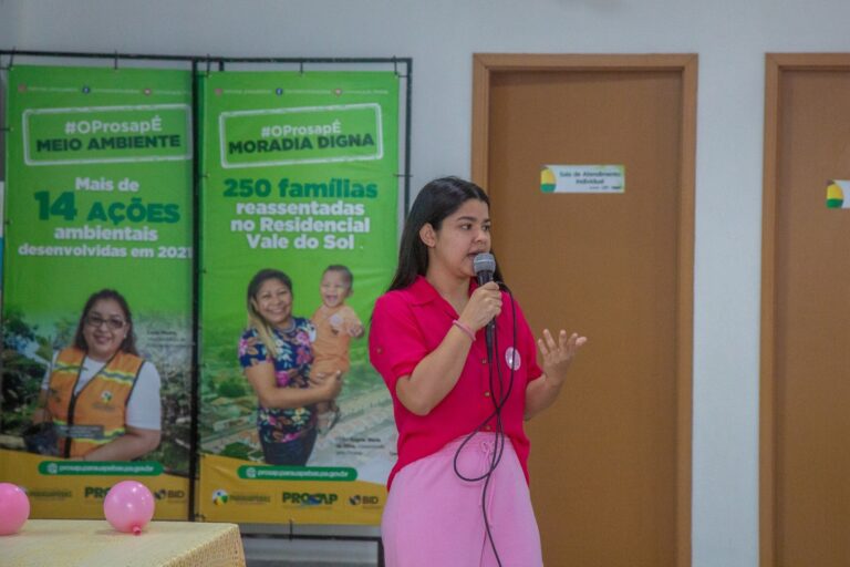 Palestra e serviços de saúde marcam ações do Outubro Rosa no Residencial Vale do Sol, em Parauapebas