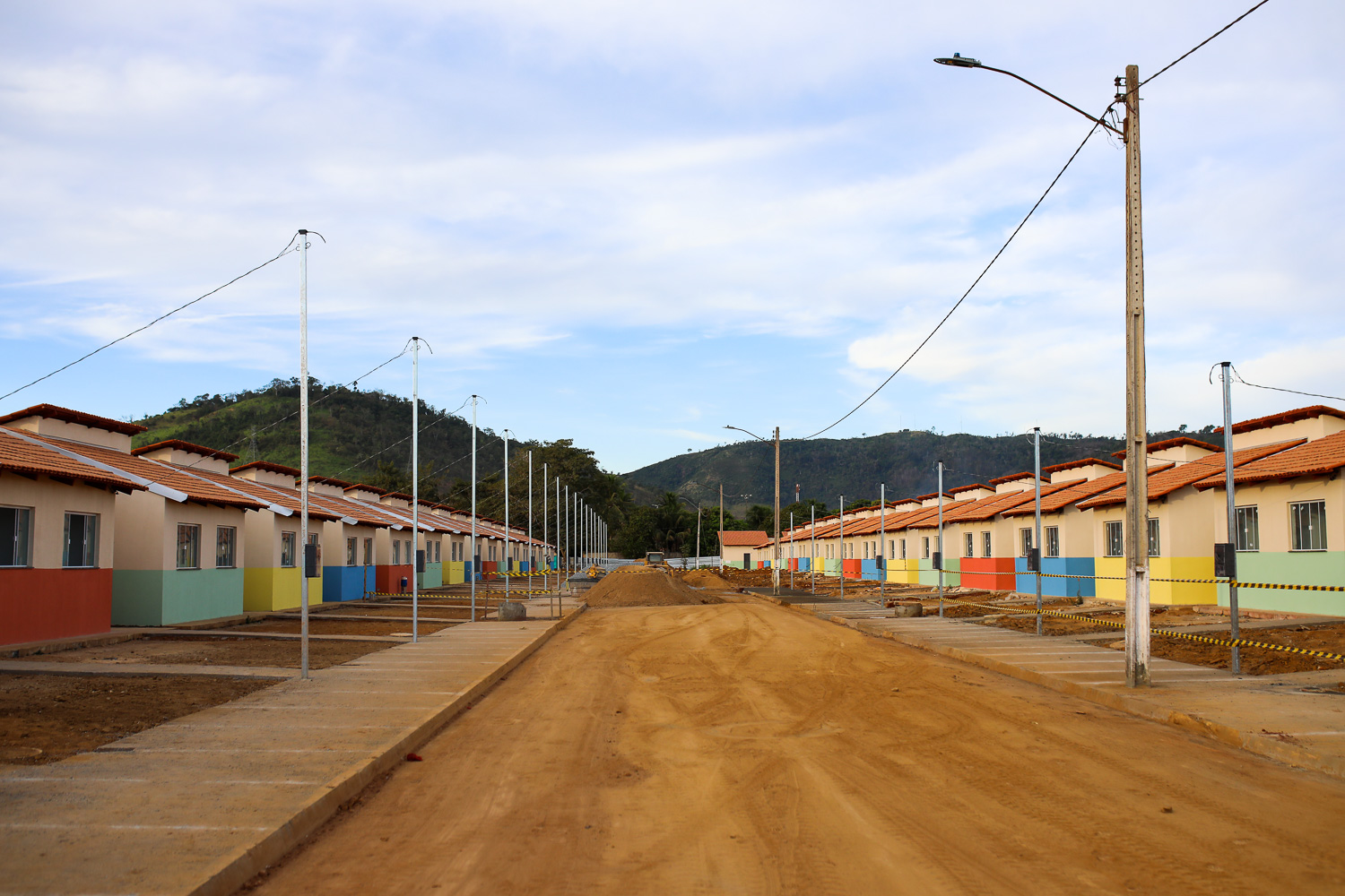 Prosap – Moradores de áreas de risco visitam futuras moradias no Vale do Sol