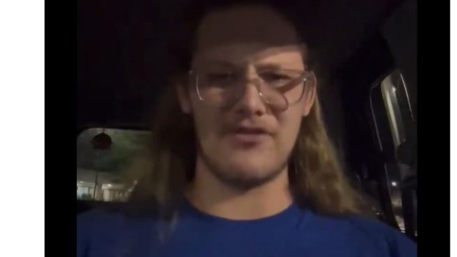 Pai do atirador de Trump se pronuncia pela primeira vez após ataque