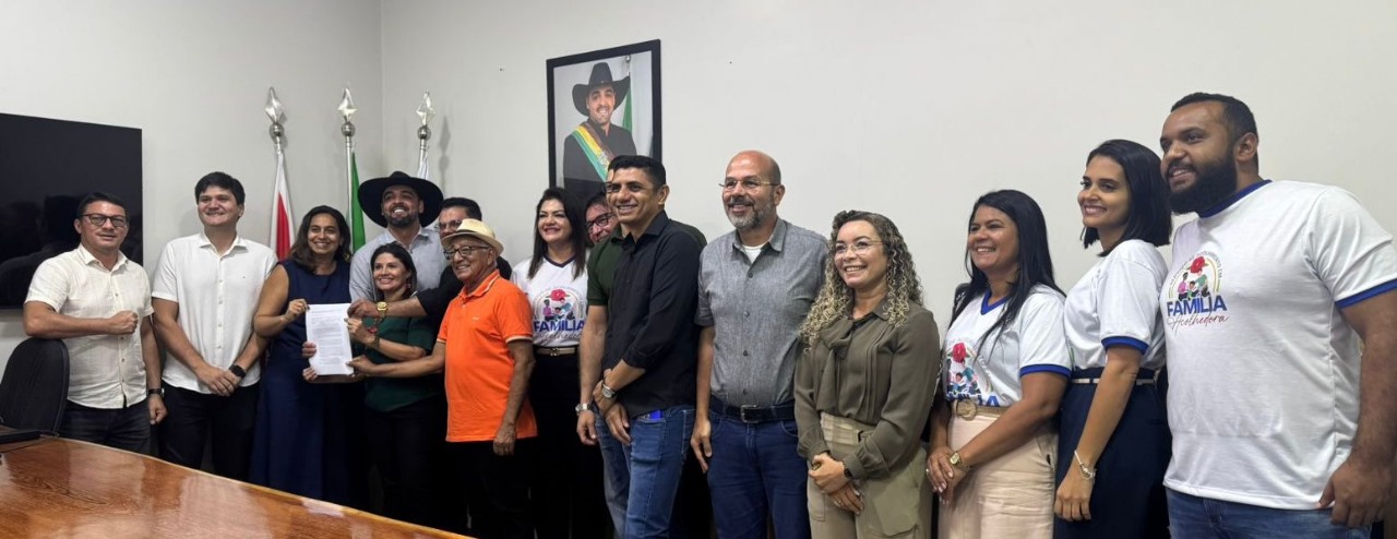 Mineradora Ligga assina acordo de cooperação com a Prefeitura de Parauapebas