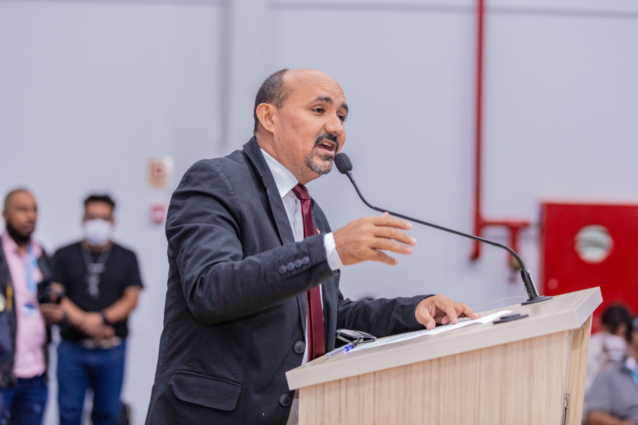 Israel Miquinha indica construção de ala pediátrica no pronto socorro municipal