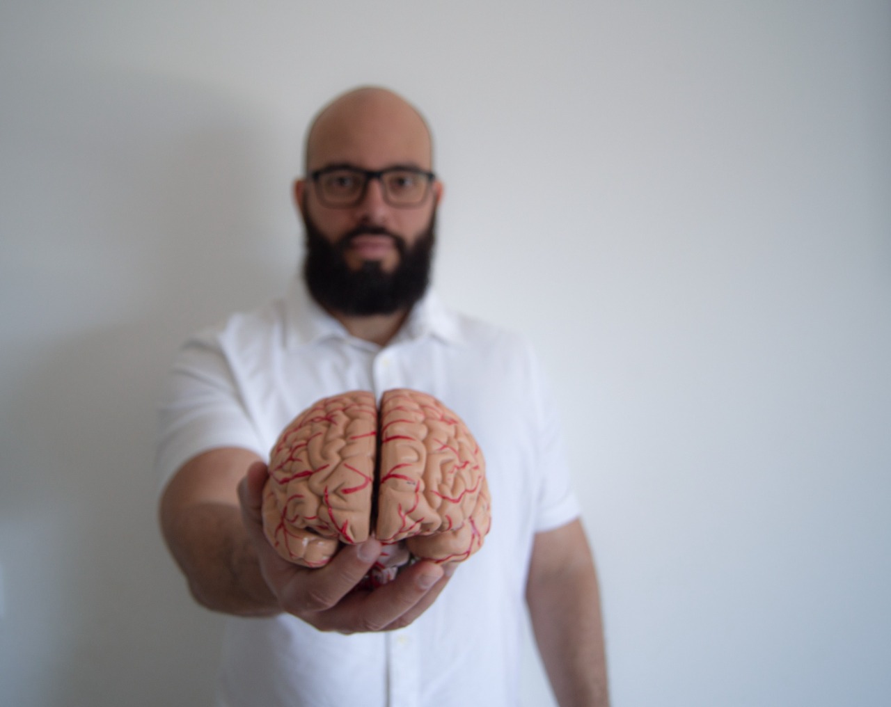 Cérebro e covid-19: entenda como o vírus prejudica a memória