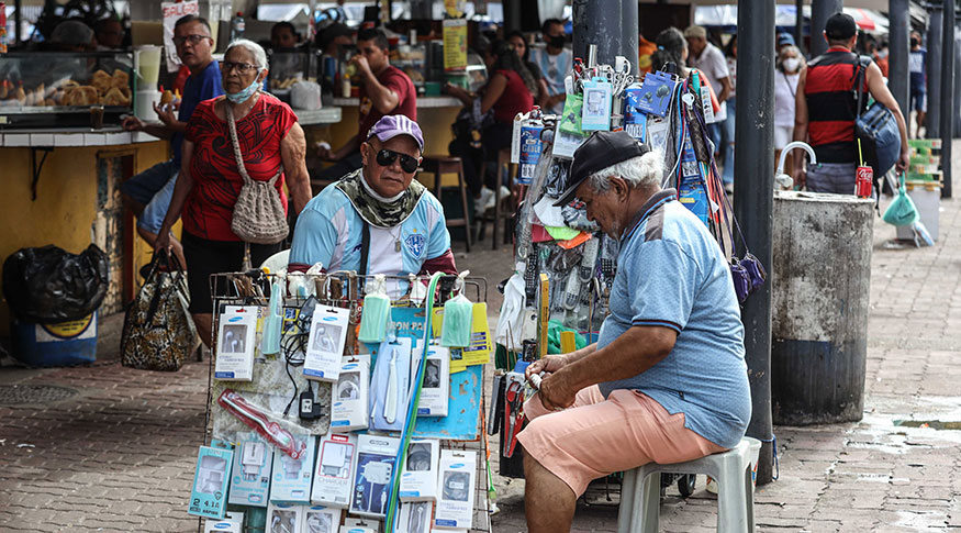 Segundo IBGE, desemprego fica estável em 8,5% de fevereiro até abril no Brasil, menor taxa para o período desde 2015
