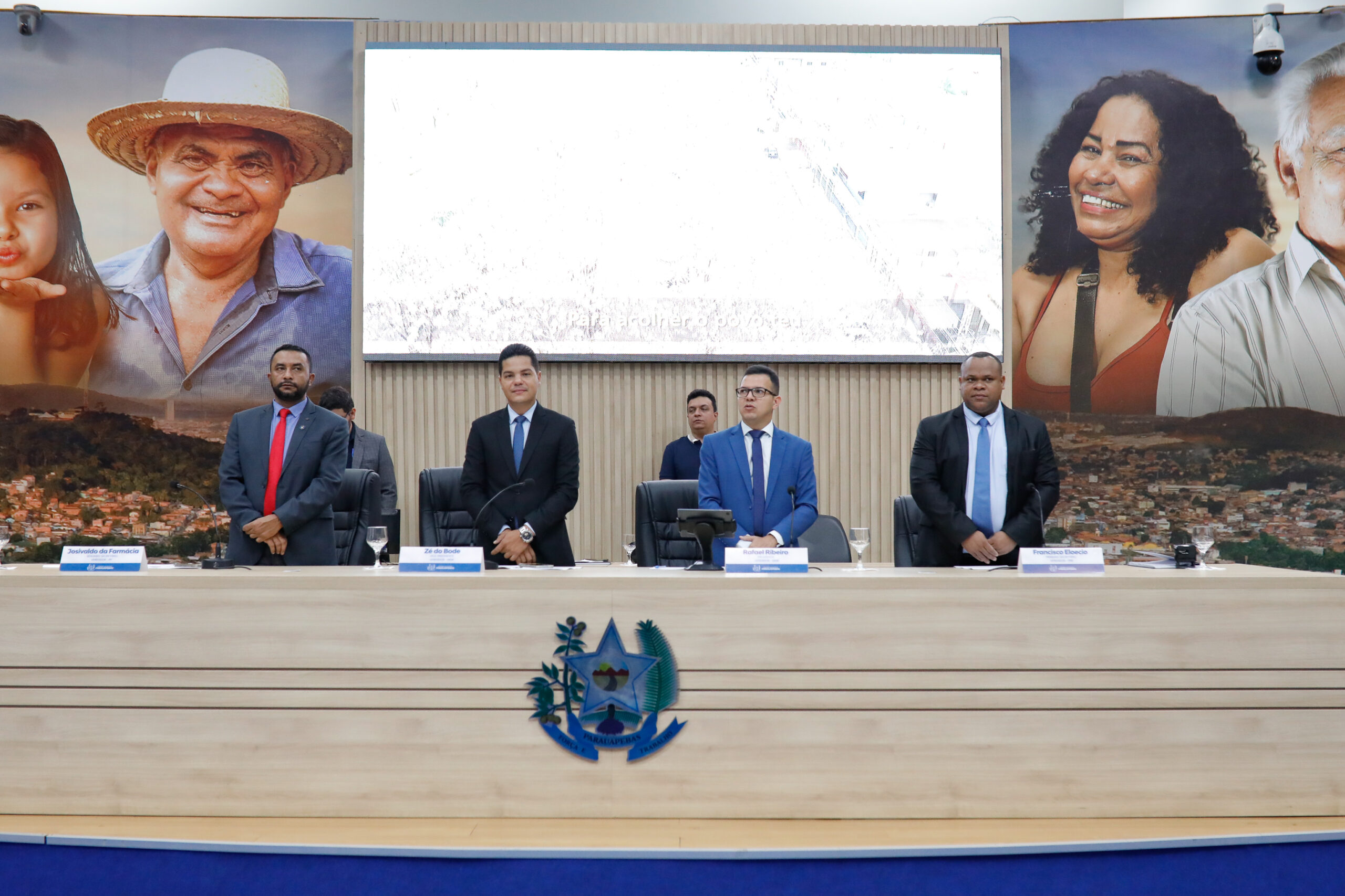 Câmara de Parauapebas altera valor de suprimento de fundos do Legislativo