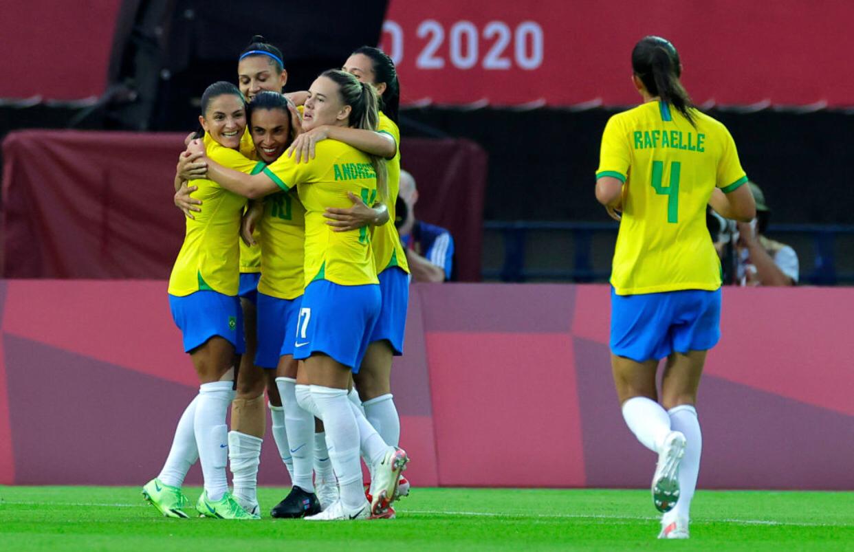 Vídeo: seleção brasileira feminina de futebol vence China por 5 x 0 na estreia das olimpíadas