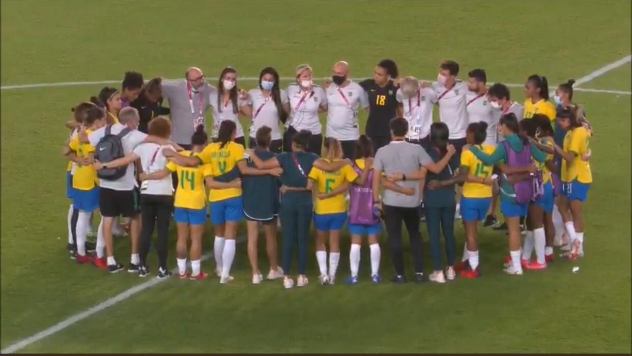 Vídeo: Canadá elimina Brasil das olimpíadas nos pênaltis