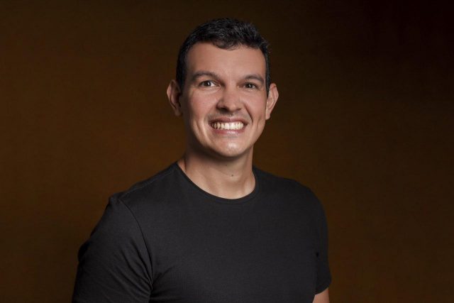 Inscritos na 5ª Fenecan terão palestra com especialista em Marketing Digital Rapha Falcão