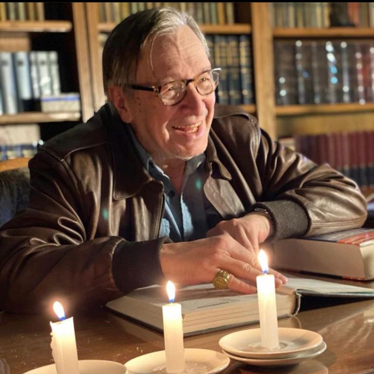 Olavo de Carvalho morre de Covid-19 afirma sua filha