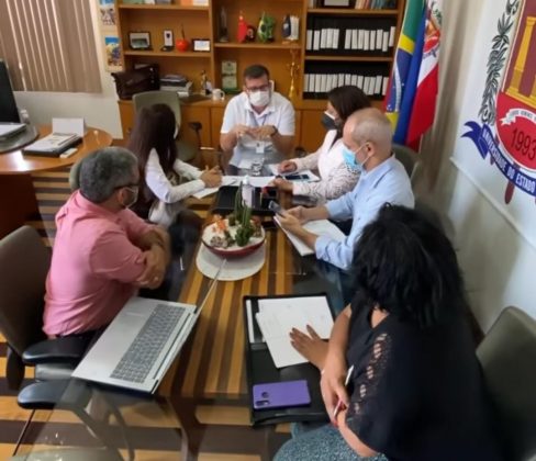 Em Belém, prefeita visita UEPA em busca de novos cursos para Canaã