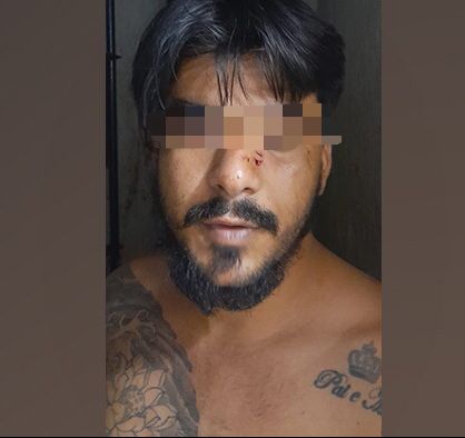 Homem é preso por violência domestica; acusado ameaçou a esposa com uma arma