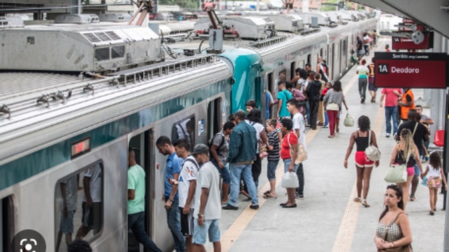 Trem na Áustria toca discurso nazista e é investigado pela polícia