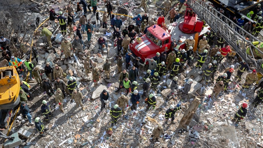 Ucrânia diz ter derrubado seis mísseis hipersônicos russos