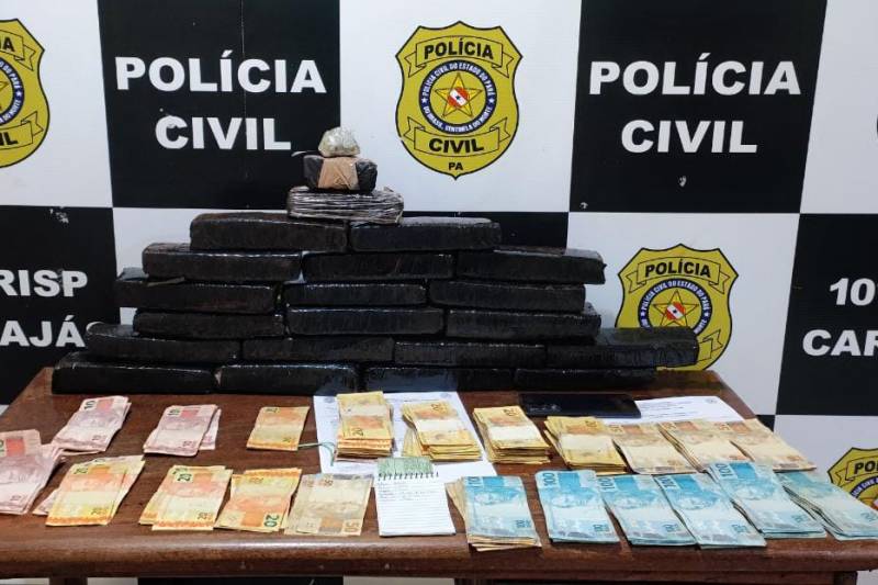 Polícia Civil apreende mais de 20 quilos de drogas e R$ 13 mil reais em Marabá