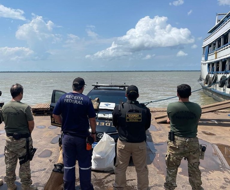Belém: PF apreende 17kg de maconha