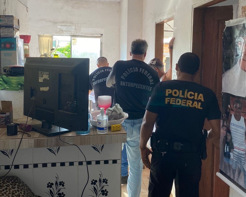 PF investiga condenada por tráfico que mandava amigas enviarem drogas para o exterior