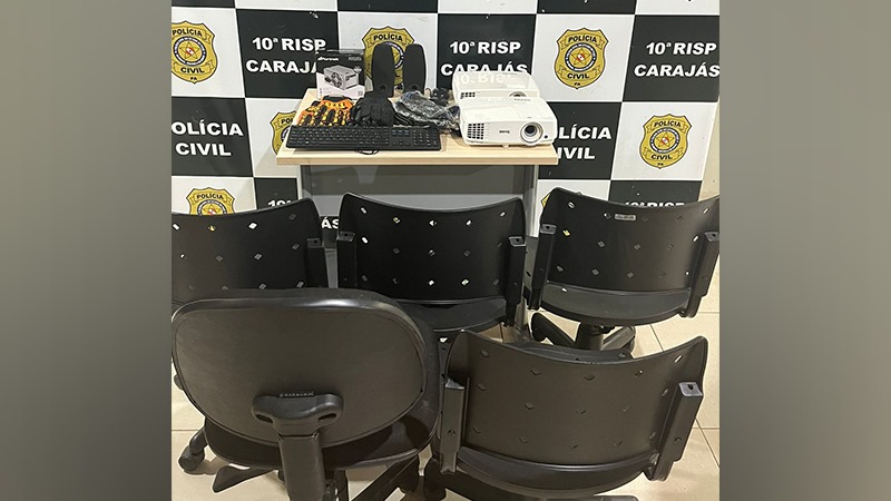 Polícia prende homem que vendia produtos roubados de faculdade