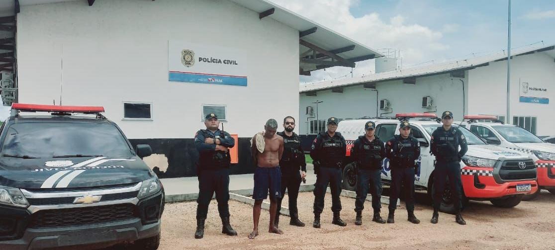 Foragido é preso com drogas e arma