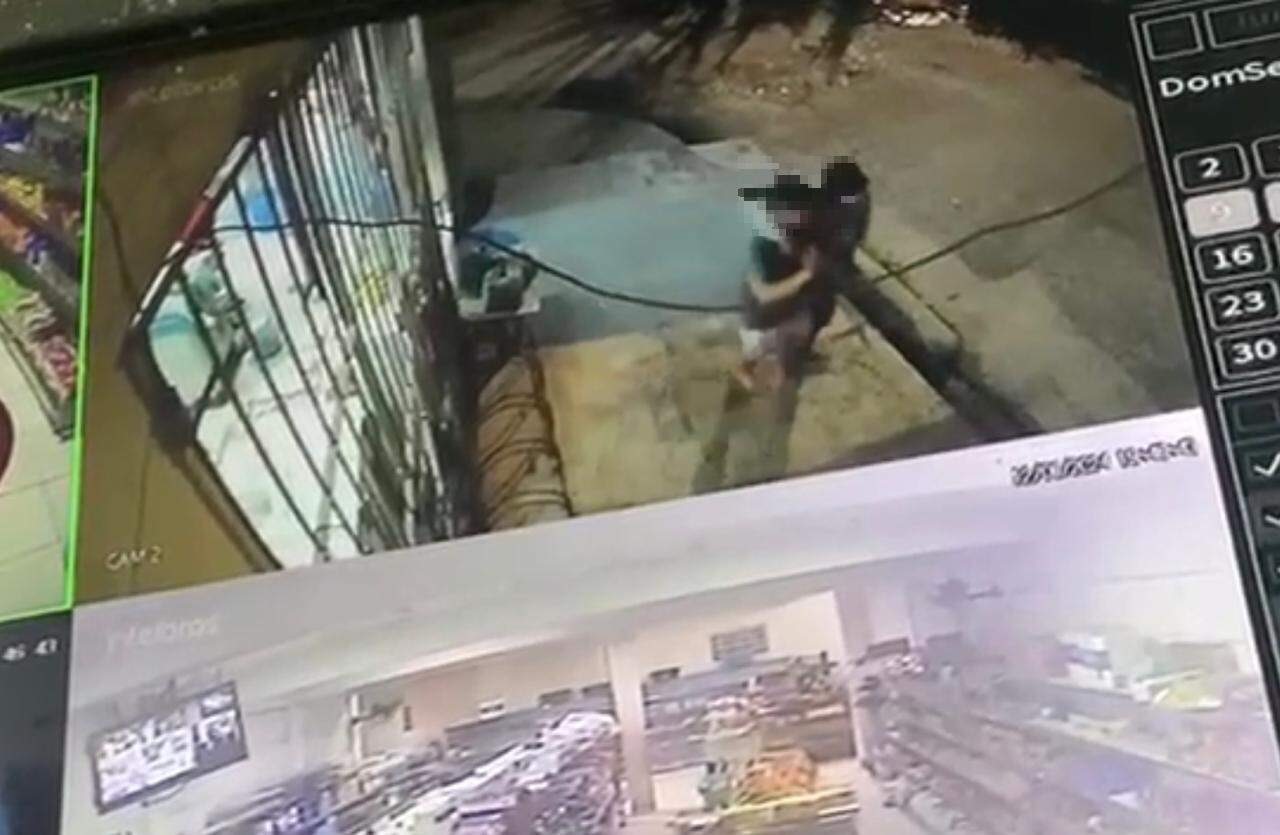 Comerciante é vítima de assalto e sequestro