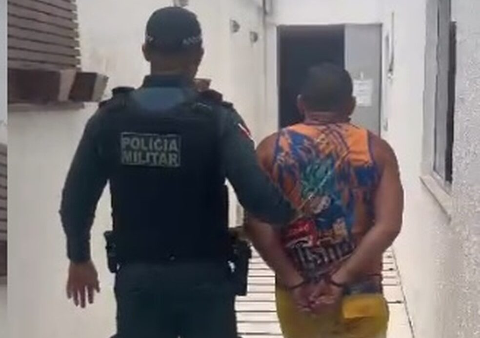 Mulher é espancada e mantida em cárcere pelo ex-companheiro Mulher é espancada e mantida em cárcere pelo ex-companheiro