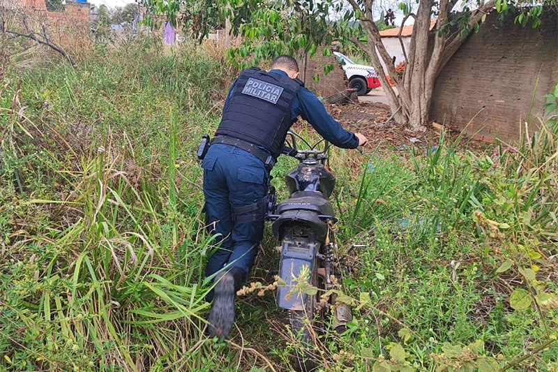 Moto roubada é abandonada sem placa em Parauapebas