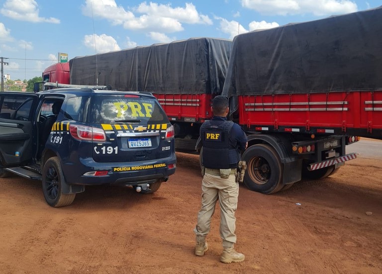 PRF apreende 40 m³ de madeira ilegal em Marabá