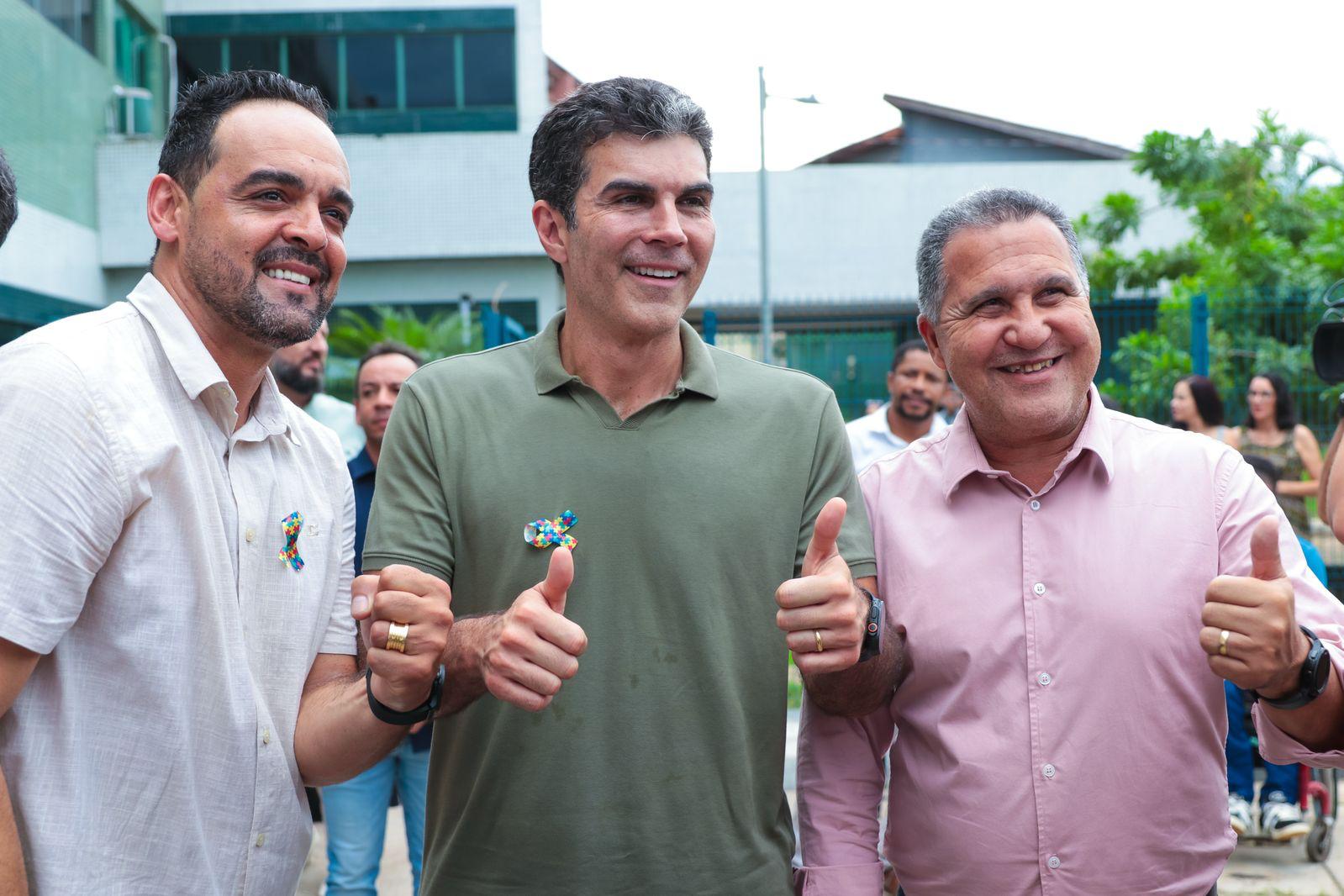 Vereador Anderson Moratorio acompanha prefeito Aurélio Goiano e governador Helder Barbalho em visita ao Hospital Geral de Parauapebas para tratar da regionalização do HGP