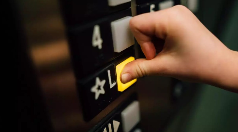 Duas pessoas ficam feridas após queda de elevador em edifício na Grande Belém