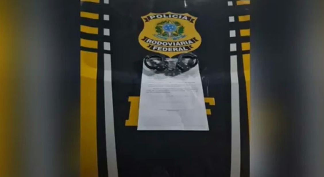 Abordagem da PRF revela foragido com droga e documento falso em Marabá