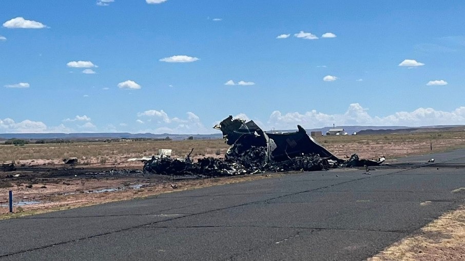 Queda de avião de resgate médico deixa quatro mortos