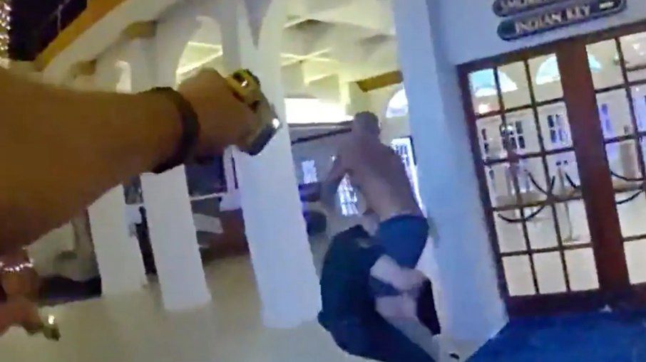 Vencedor de R$ 900 milhões na loteria é preso ao agredir policial