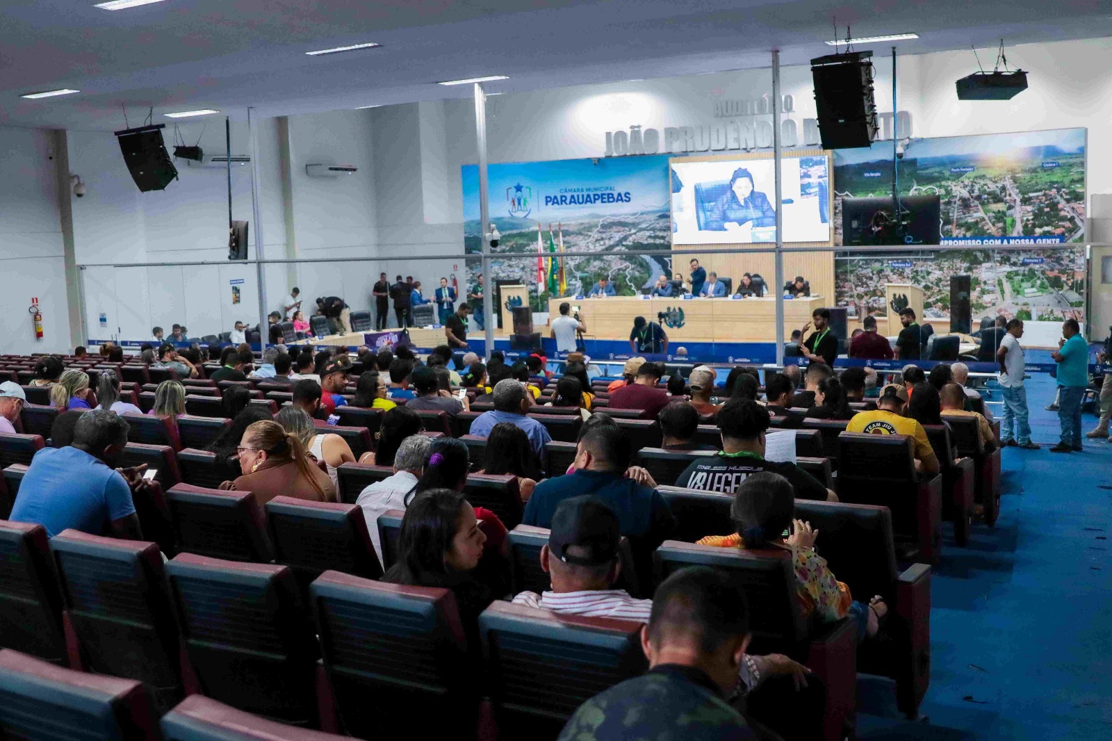 Câmara de Parauapebas: Vereadores mantêm três vetos do prefeito e rejeitam um sobre fraldários em UBS