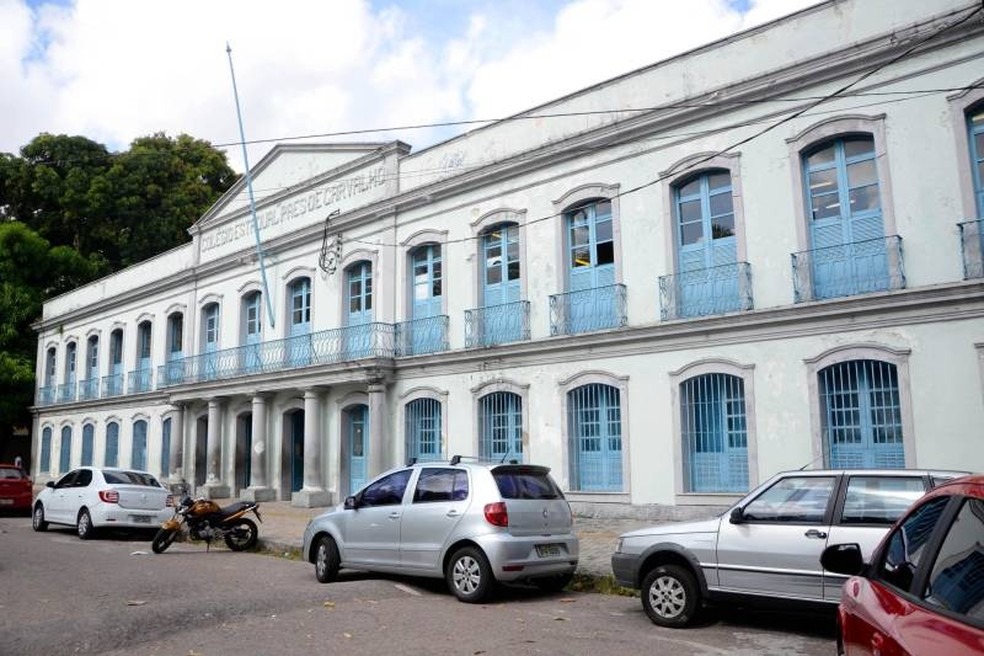 Polícia intervém para conter briga entre estudantes em escola na Grande Belém