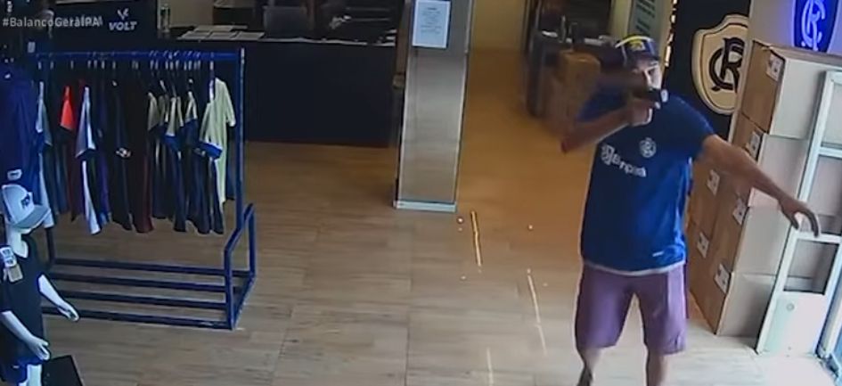 Criminosos armados assaltam loja do Remo na Capital