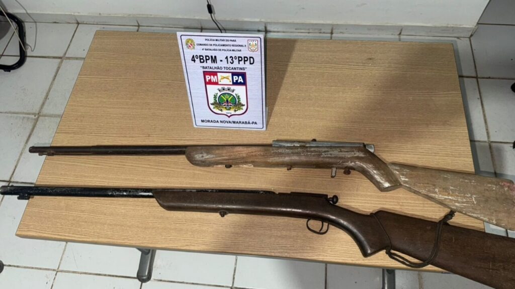 Homem é ameaçado com espingarda ao encontrar desconhecido ocupando a casa da irmã